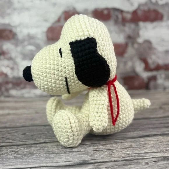 Handmade Crochet Snoopy Amigurumi Doll | Cute Plush Toy or Home Décor - Picture 9 of 13